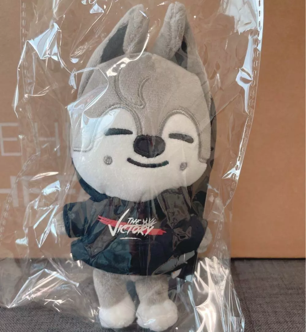 STRAY KIDS x SKZOO Wolf Chan MINI PLUSH Bang Chan THE VICTORY POP-UP STORE  goods