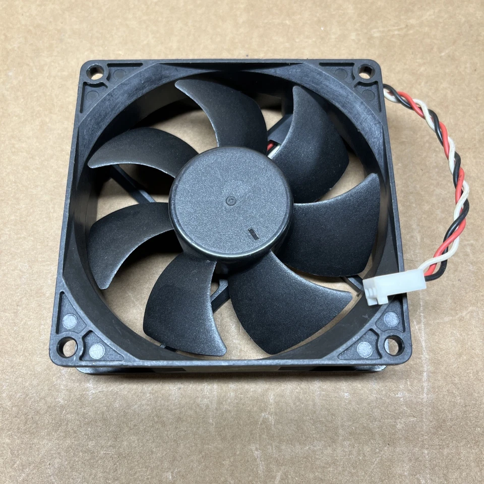 Desktop Computer AVC DS09225S12H-034 3 Pin Cooling Fan 12V 0.41A Bearing Sleeve - Image 2 of 4