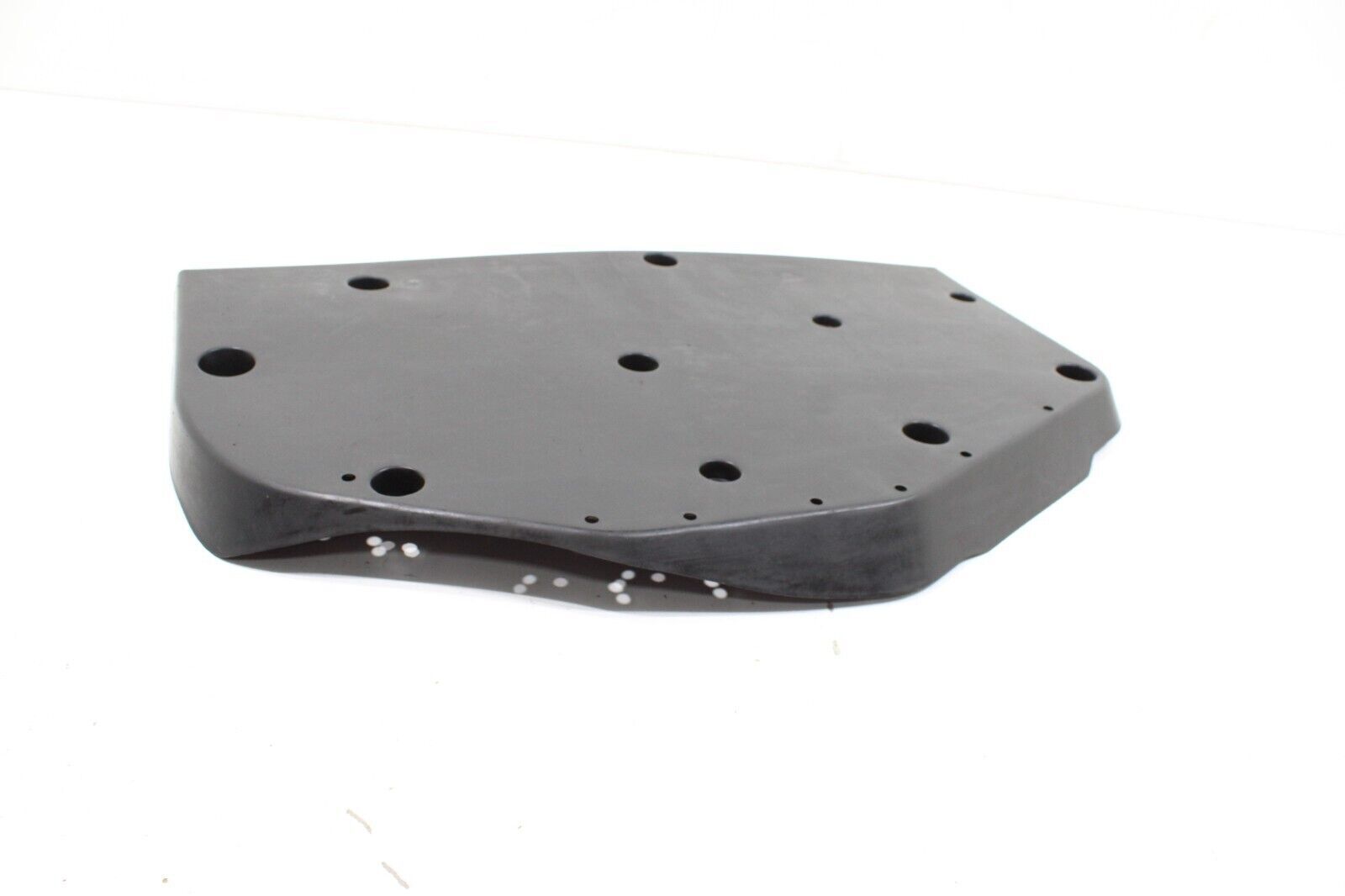 Maserati Ghibli S Q4 2014-2020 Rear Cover plate