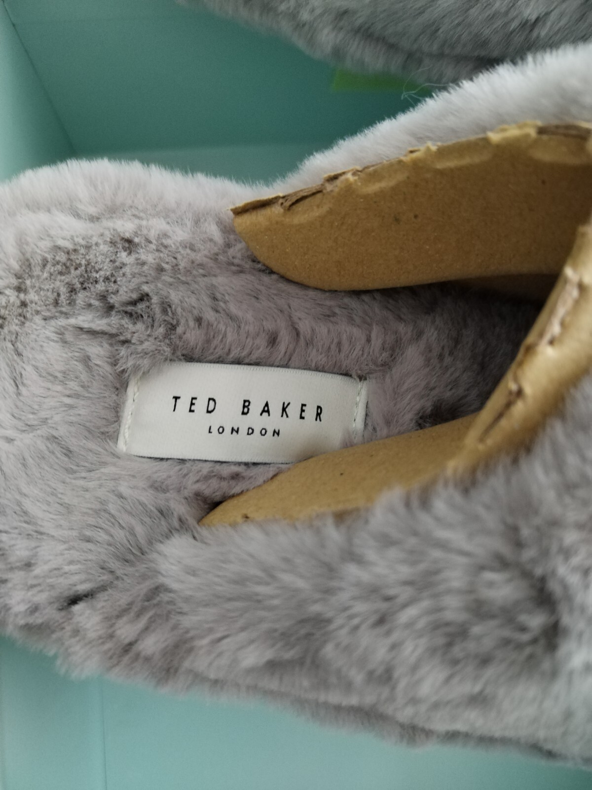 Ted Baker Ladies/girls Slippers Size 3 Grey image 3