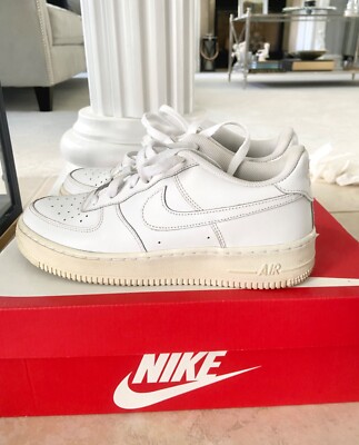 Nike Air Force 1 White