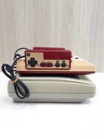 Nintendo original Famicom NES Super Famicom SNES Console Japan w/ 6 Games cables