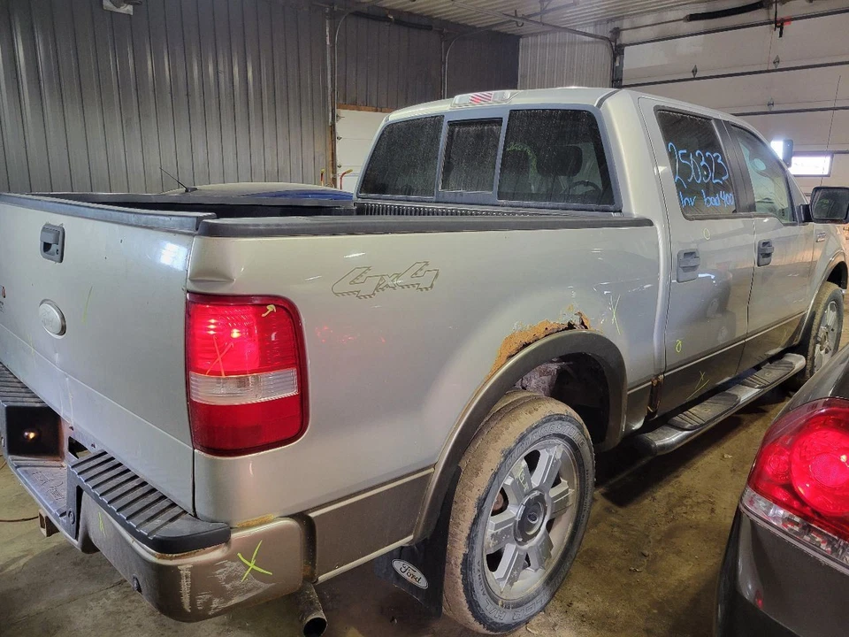 Rueda de 6 tacos con rotor de frenos traseros para camioneta Ford F150 04-10 2060789 Foto 4 de 4