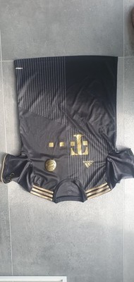 FC Bayern München Trikot UCL  2021/2022, Größe M, MARTINEZ #8