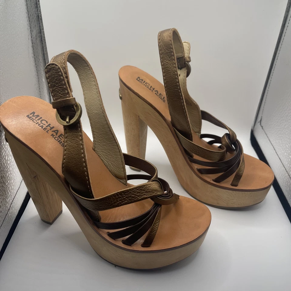 Sapatos plataforma salto madeira marrom natural feminino KORS Michael Kors 6M - Imagem 4 de 4