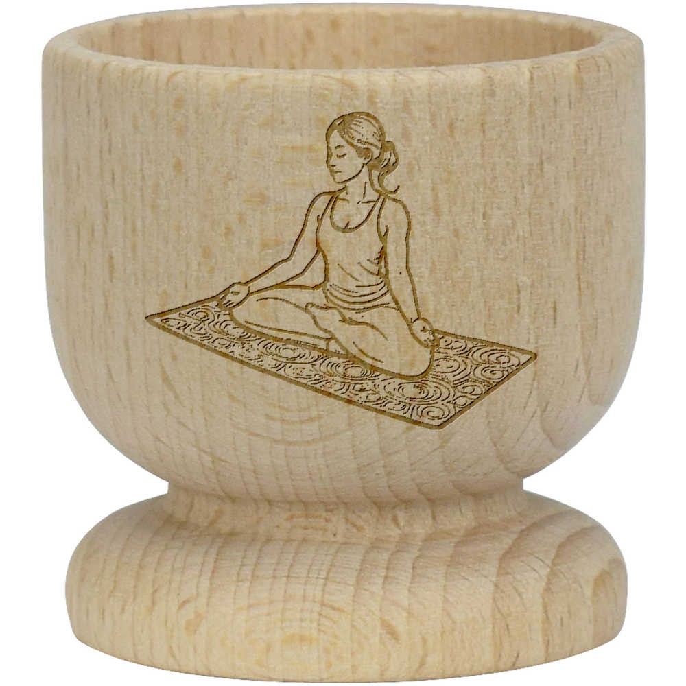 Taza de huevo de madera 'Woman Sentat on Yoga Mat' (EC00025838)