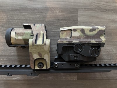 Vortex UH-1 Gen II w/ 3x Micro Magnifier And Unity Mounts | eBay