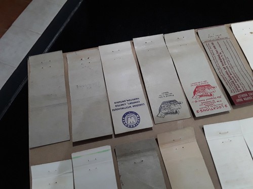 Vintage Matchbook Covers 20 Pc No Matches Advertising Girlie Theater Motel - Picture 8 of 11