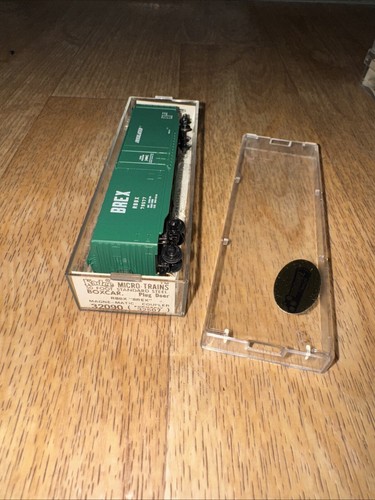 Puerta enchufable Kadee calibre N Boxcar Brex 79577 | Zustand: Used