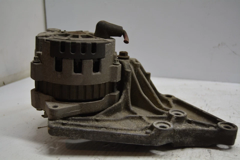 Alternador Chevrolet Lumina 1991, 1992, 1993 3,1 L 6 cilindros OEM, 601-00623 Foto 4 de 4