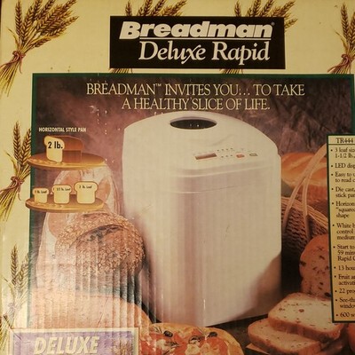 Breadman TR444 Deluxe Rapid Bread Machine 2 lb, 22 Programs, LCD Timer, White