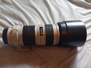 Canon EF 70-200mm f/4L USM Telephoto Zoom Lens Hood + UV Filter+ bagl
