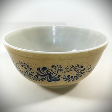 Vintage PYREX "Homestead" #403 Blue/Tan Speckled Mixing Nesting Bowl 2.5 QT EUC