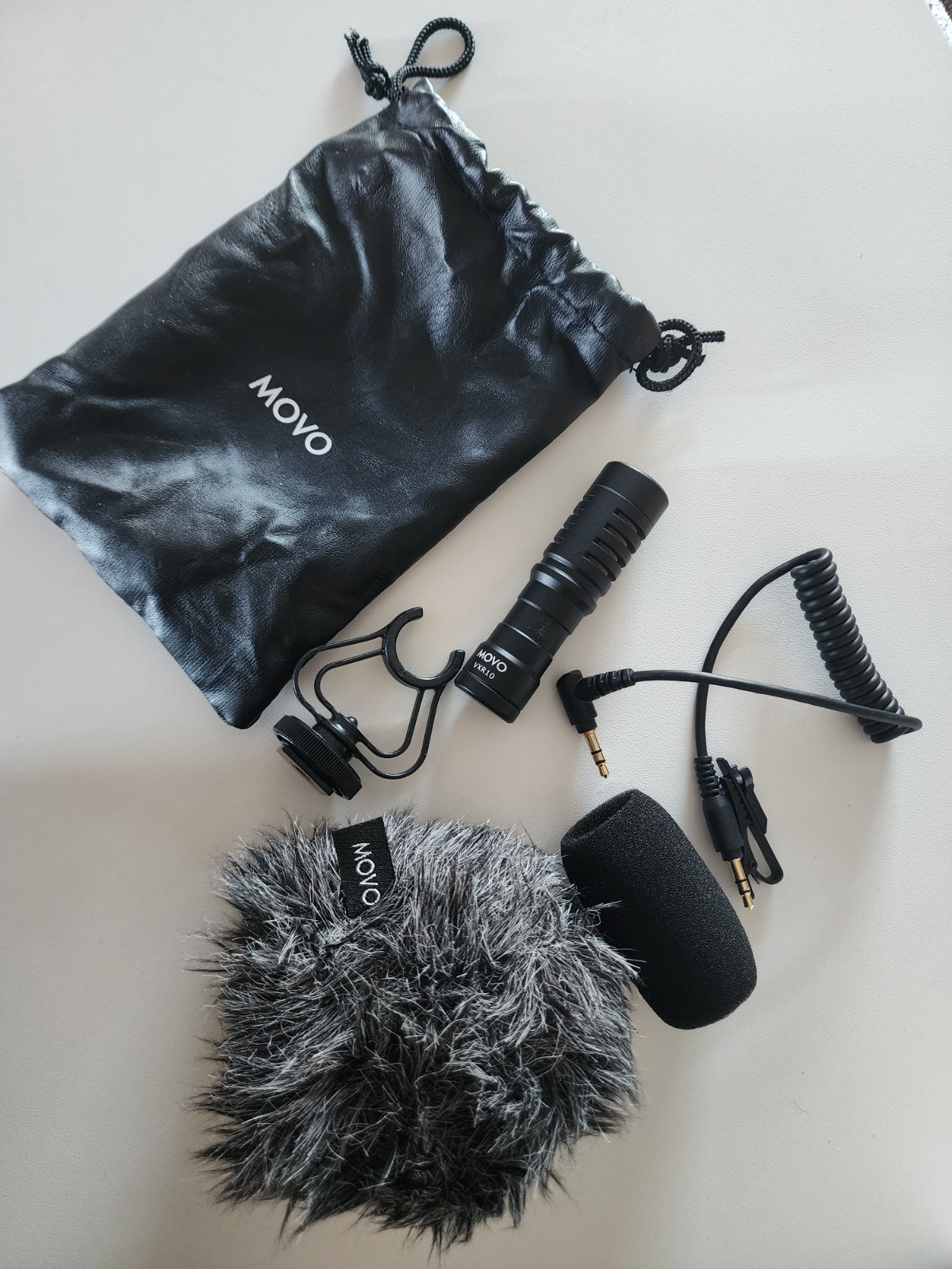 Movo VXR10 Universal Shotgun Mic for Camera - Microphone for DSLR & Smartphones
