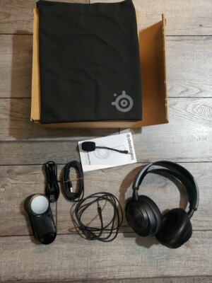 SteelSeries Arctis Nova Pro Wired Multi-System Gaming Headset, Tested Working 