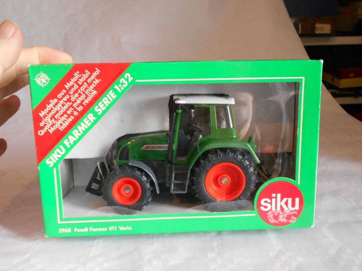 Tracteur Fendt déneigement orange Siku