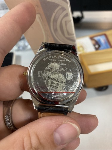 Disney Who Framed Roger Rabbit Collectors Club Train Series Watch #8 - Picture 4 of 8