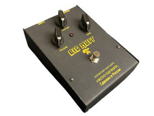 Electro-Harmonix Big Muff Fuzz Pedal Main Uni...