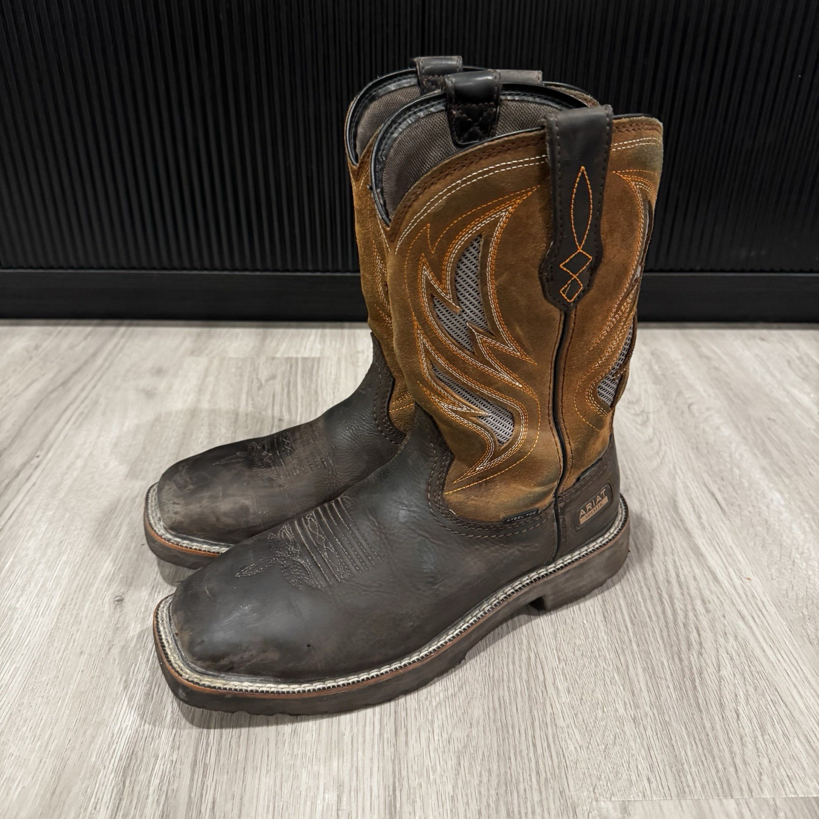 Ariat Boots Activator VenTek Steel Toe Work Brown Leather Pull On Mens Size 8 D