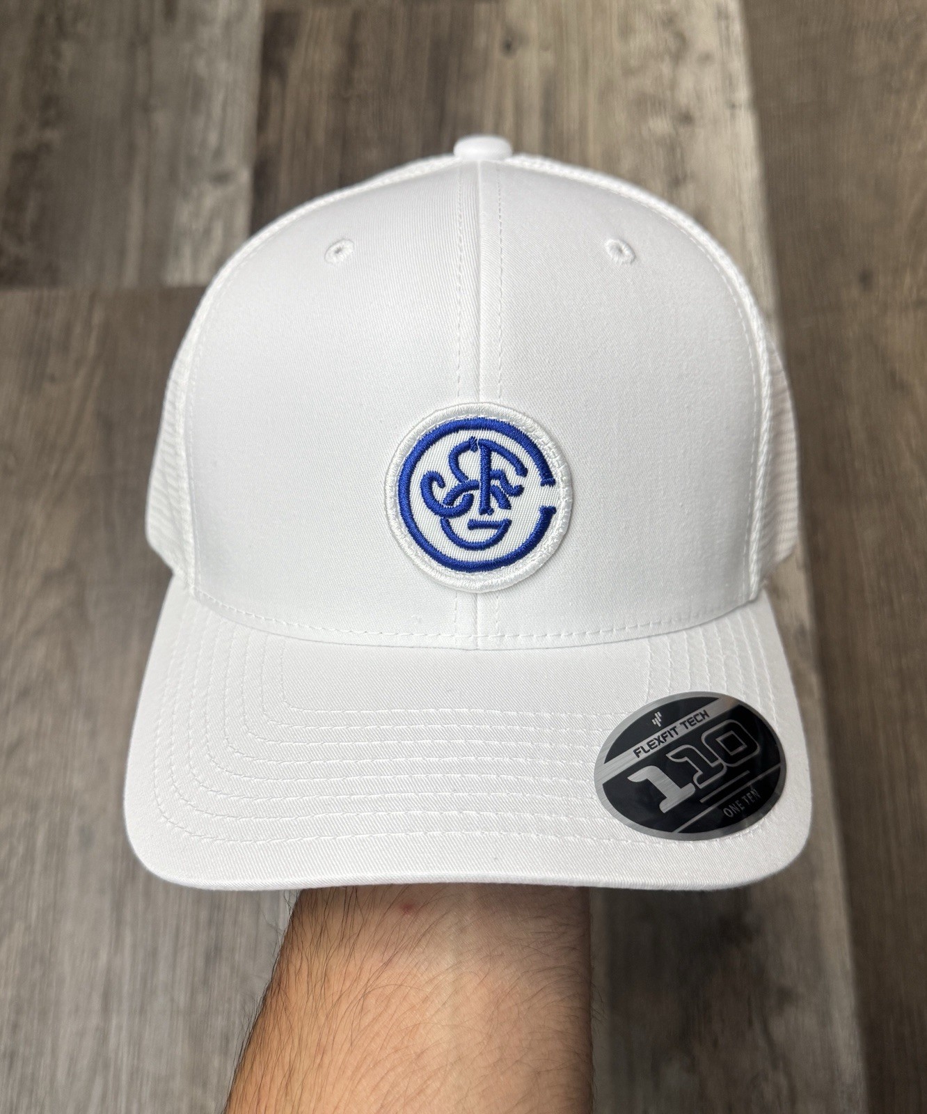 Club - Golf Hat - Flexfit110  - White - Adjustable Snapback
