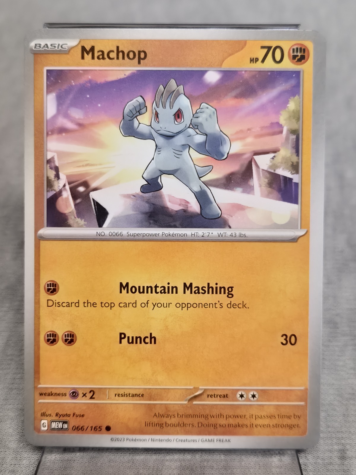 Machop - Regular - #66 /165 Scarlet & Violet : 151 - NM - Pokemon TCG