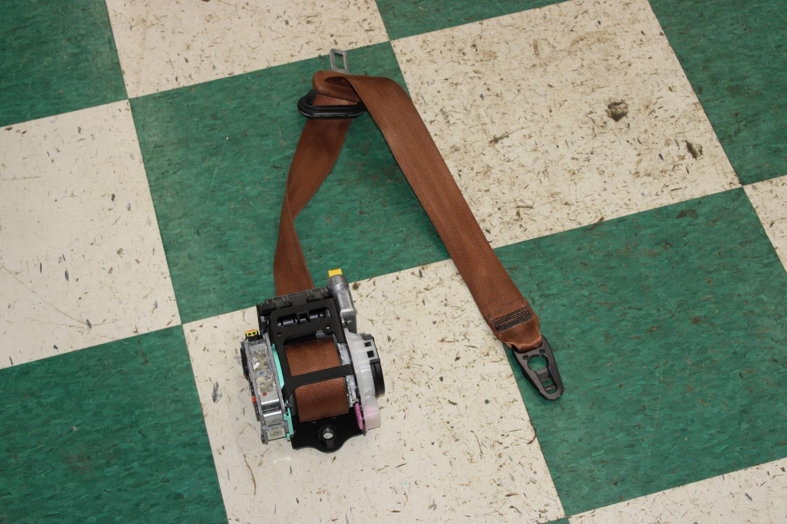 14-18 Flying Spur Brown Front Driver Side Left LH Seat Belt Restraint OE Factory