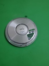 Sony D-NE1 ATRAC 3 Plus MP3 CD Walkman Discman - Silver