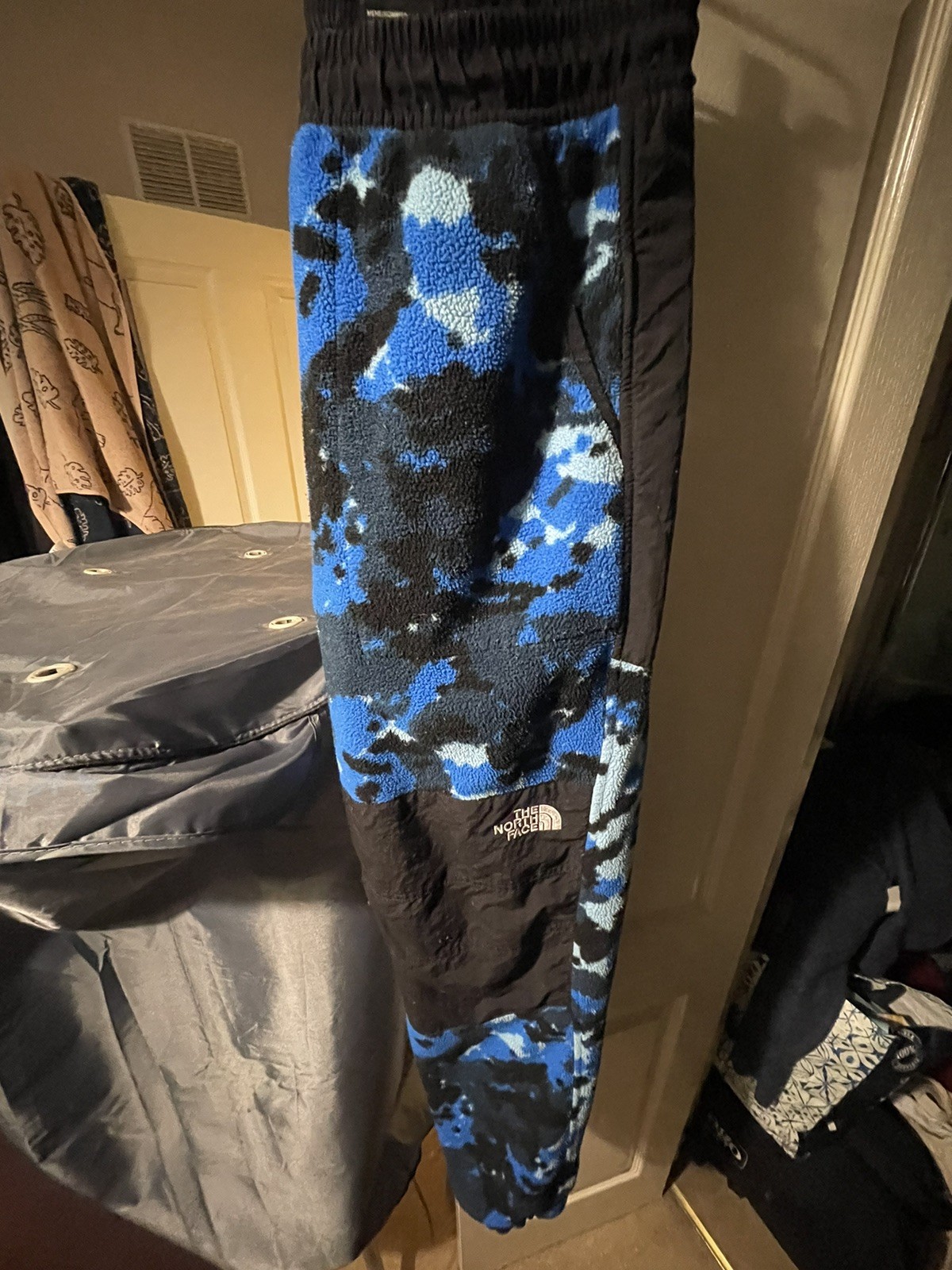 Pantalón polar The North Face Denali 2 azul camuflaje M usado raro + demandada OFERTA