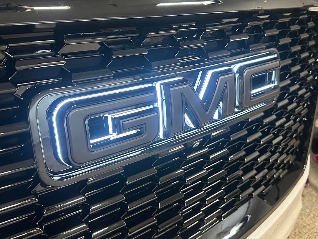 illuminated Grille Led Emblem for GMC Yukon 2021 2022 2023 2024 2025 2026