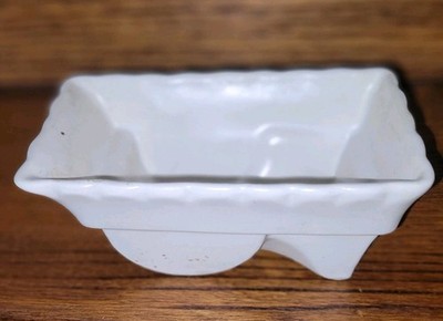 Old Hull Eggshell White Pottery 6'' Flower Cart Wheelbarrow Rectangle Planter 450