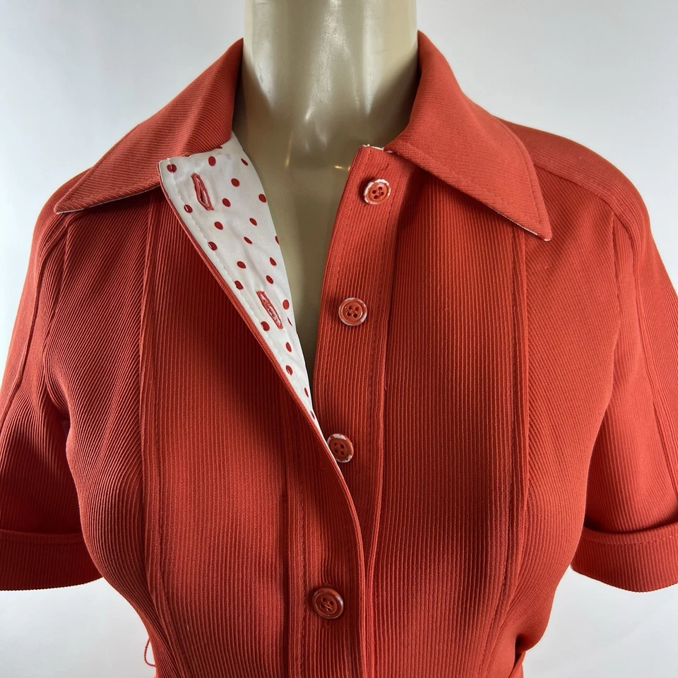 1960s Dress Vintage Mod Ribbed Knit Coral Orange Belted Button Front Butte Knit - Image 4 of 4