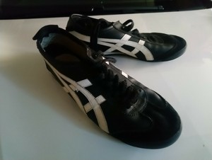 asics tiger 45