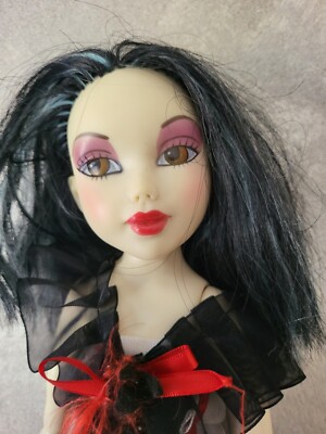 Gothic Doll By Berjuan
