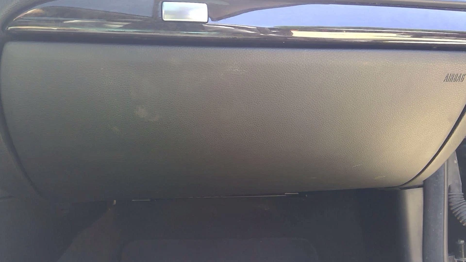 06 BMW 650I Glove Box - Image 2 of 3