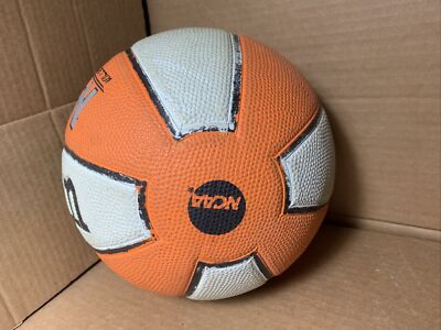 Wilson NCAA 28.5 Basketball Killer Crossover - PREOWNED, GOOD
