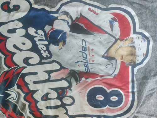 Alexander Ovechkin Washington Capitals 8 T-shirt CCM Size Adult Small athletic - Picture 3 of 5