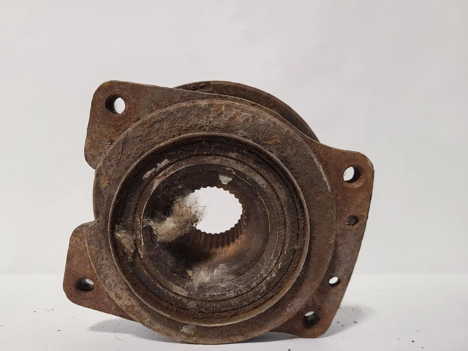 Used Front Wheel Hub fits: 1995 Chevrolet Lumina car Front w/ABS Front Grade A - Image 2 of 4