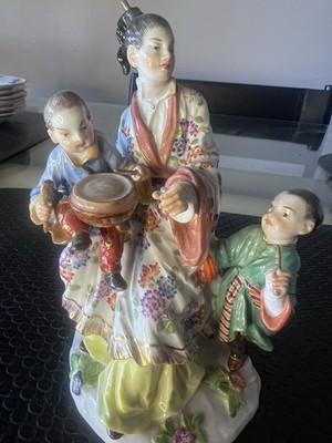 Meissen Figurine Of Chinese Family Grouping Mother With 2 Children