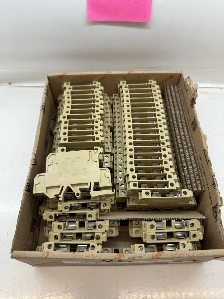 NEW Weidmuller KDKS1/EN4 TERMINAL BLOCK FEED THROUGH 500V 6.3A ( BOX OF 46) - Image 4 of 4