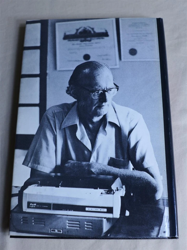 Arthur C. Clarke RENDEZVOUS WITH RAMA 1973 BCE Edition Hardcover + Dust Jacket - Image 2 of 4