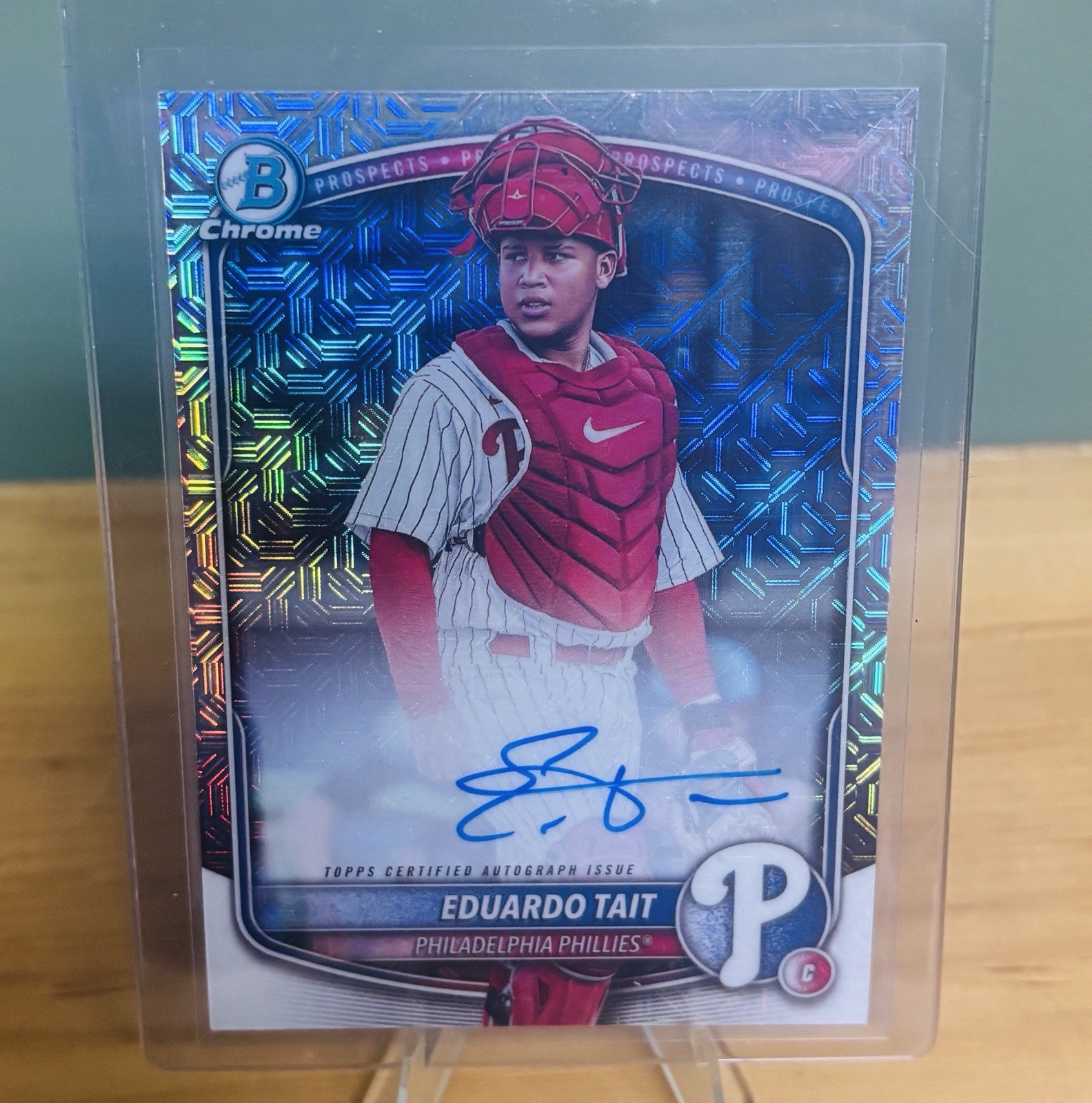Eduardo Tait 2025 Bowman #BMA-ET Phillies Chrome Prospect Mojo Refractor Auto