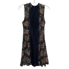 Material Girl Womens Size M Black Floral Lace Sleeveless Casual Lined