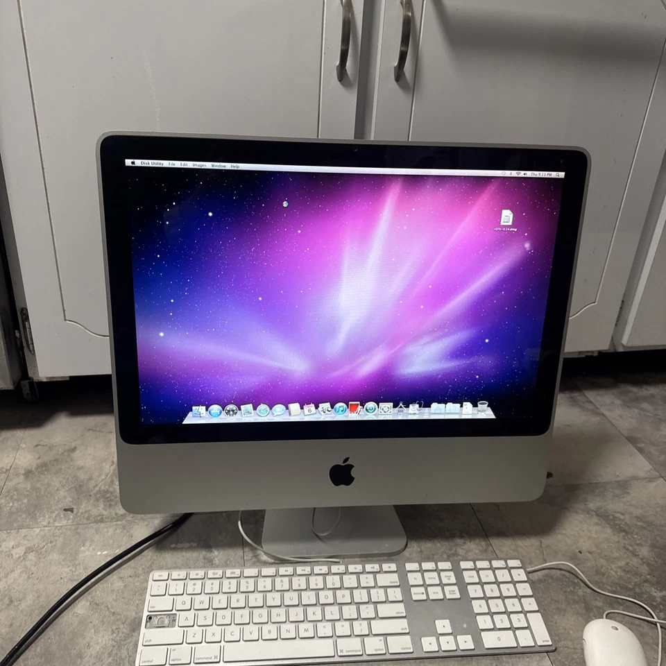 iMac 20" Apple Desktop Computer / 250GB HDD 1GB RAM macOS X 10.6.8 W/ Keyboard - Image 2 of 4