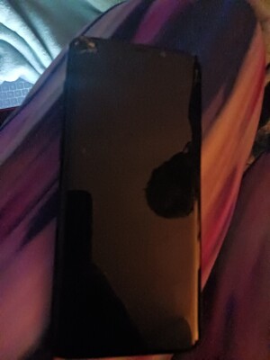 SAMSUNG  Phone with TIKTOK INSTALLED  Very Useful No Problem Works perfectly 