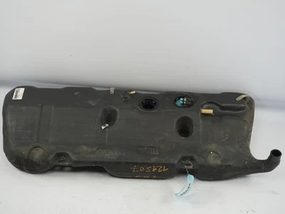Reservoir carburant occasion PEUGEOT 205 Phase 2 - 1.8 D - - Photo 1/4