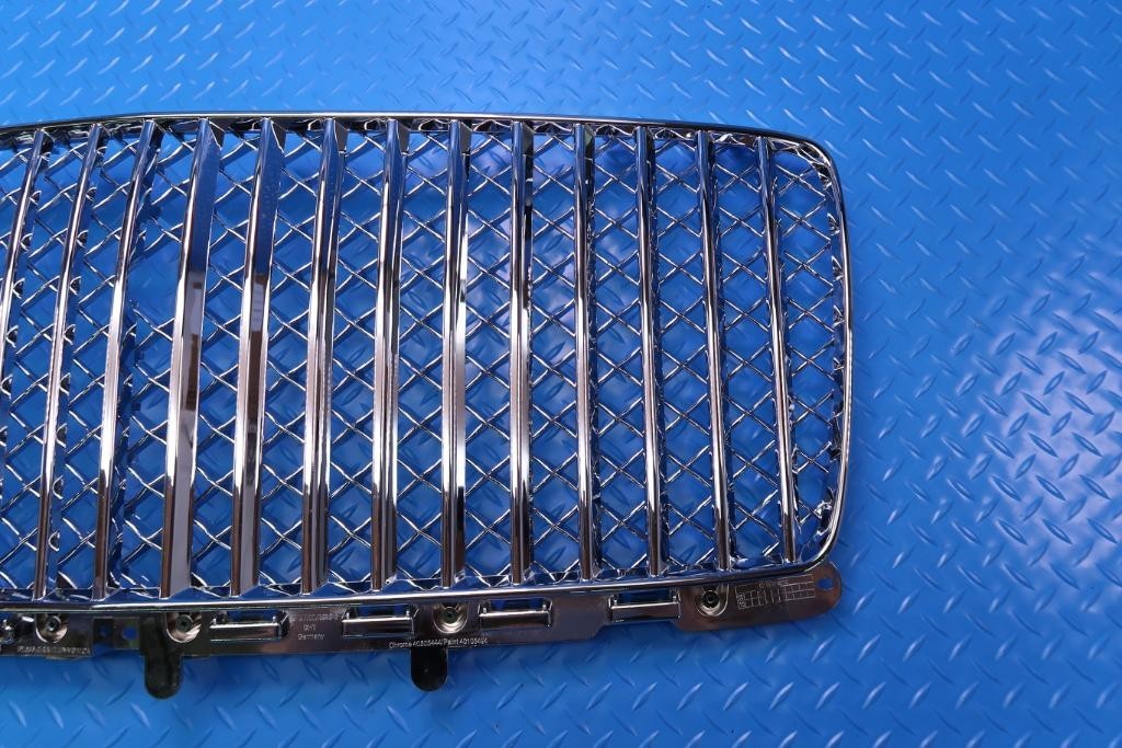 Bentley Bentayga 2021-2025 FRONT Grille