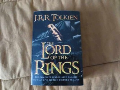 The Lord of the Rings - Paperback, by Tolkien J. R. R. - Very Good