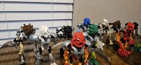 HUGE Vintage  Lego Bionicle Lot 36 Complete Figures PLUS EXTRAS SEE PHOTOS