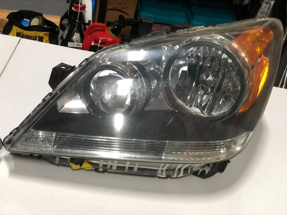 Conjunto de faros - Conjunto de faros Honda Odyssey 2005 a 2010. Foto 4 de 4
