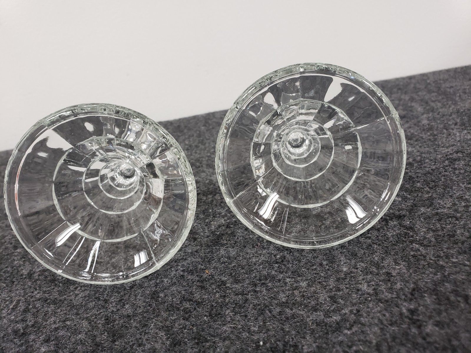 2 Vintage Homco Home Interiors Clear Glass Taper Candle Holders 4in  Lady Love